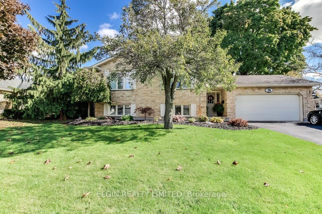 Photo 1 of 24 Cavanaugh Crescent, St. Thomas — HOMEH