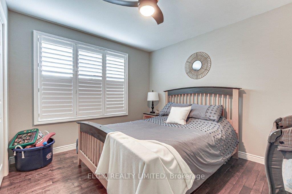 Photo 17 of 24 Cavanaugh Crescent, St. Thomas — HOMEH