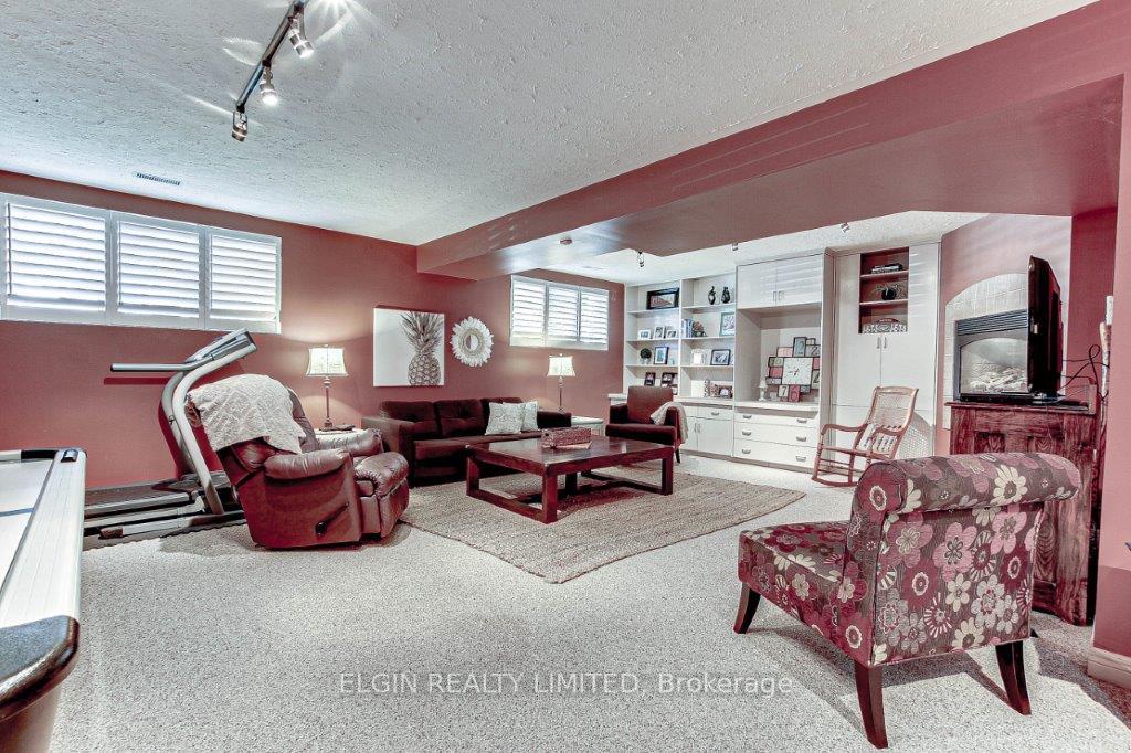 Photo 20 of 24 Cavanaugh Crescent, St. Thomas — HOMEH