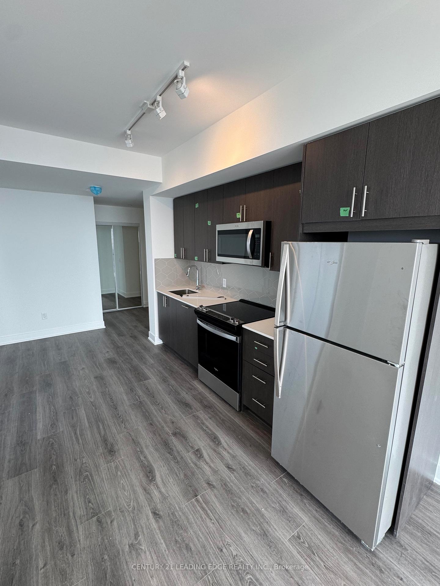 Photo 2 of Unit PH07, 2545 Simcoe Street N, Oshawa, Windfields — HOMEH