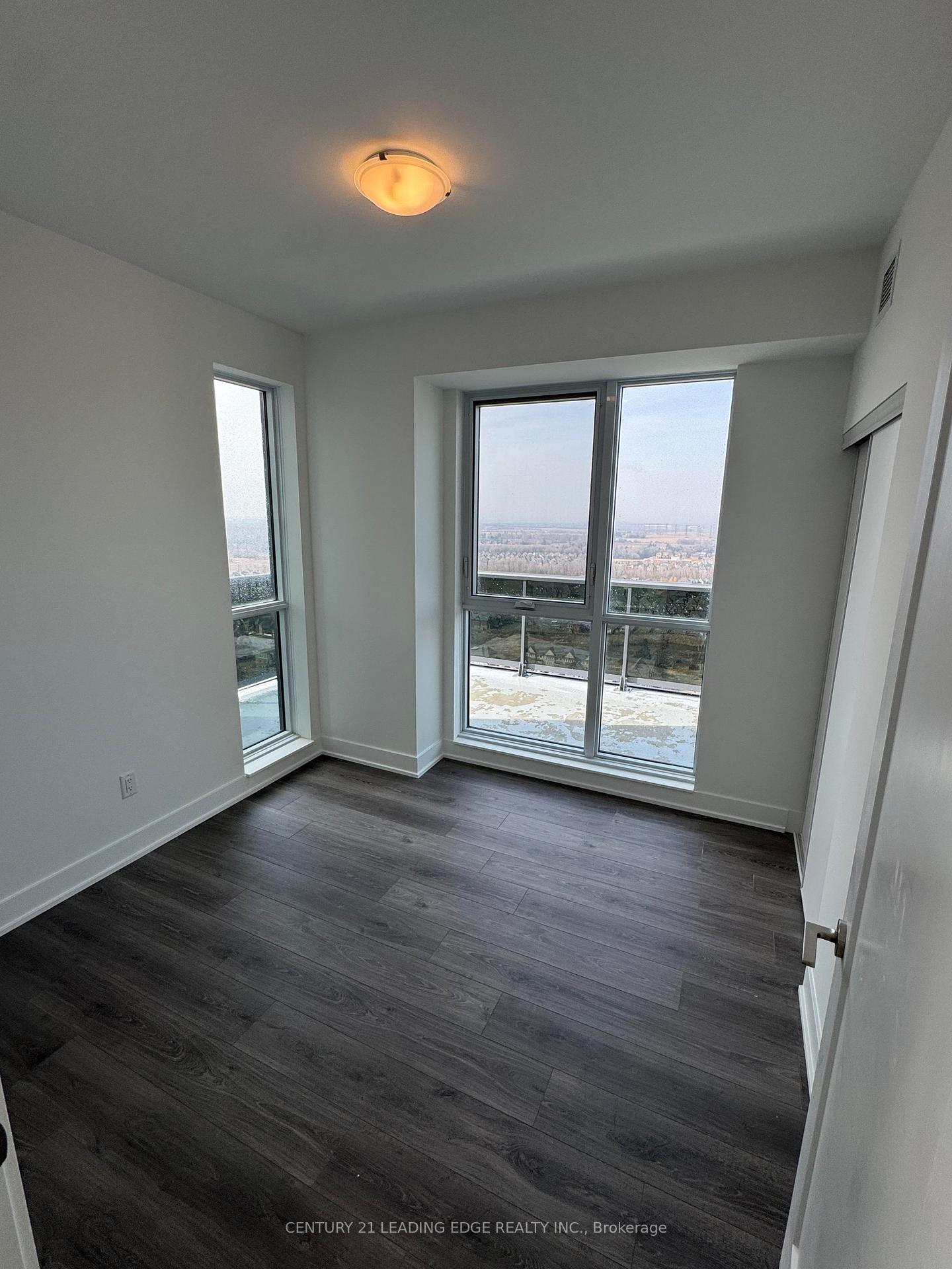 Photo 8 of Unit PH07, 2545 Simcoe Street N, Oshawa, Windfields — HOMEH