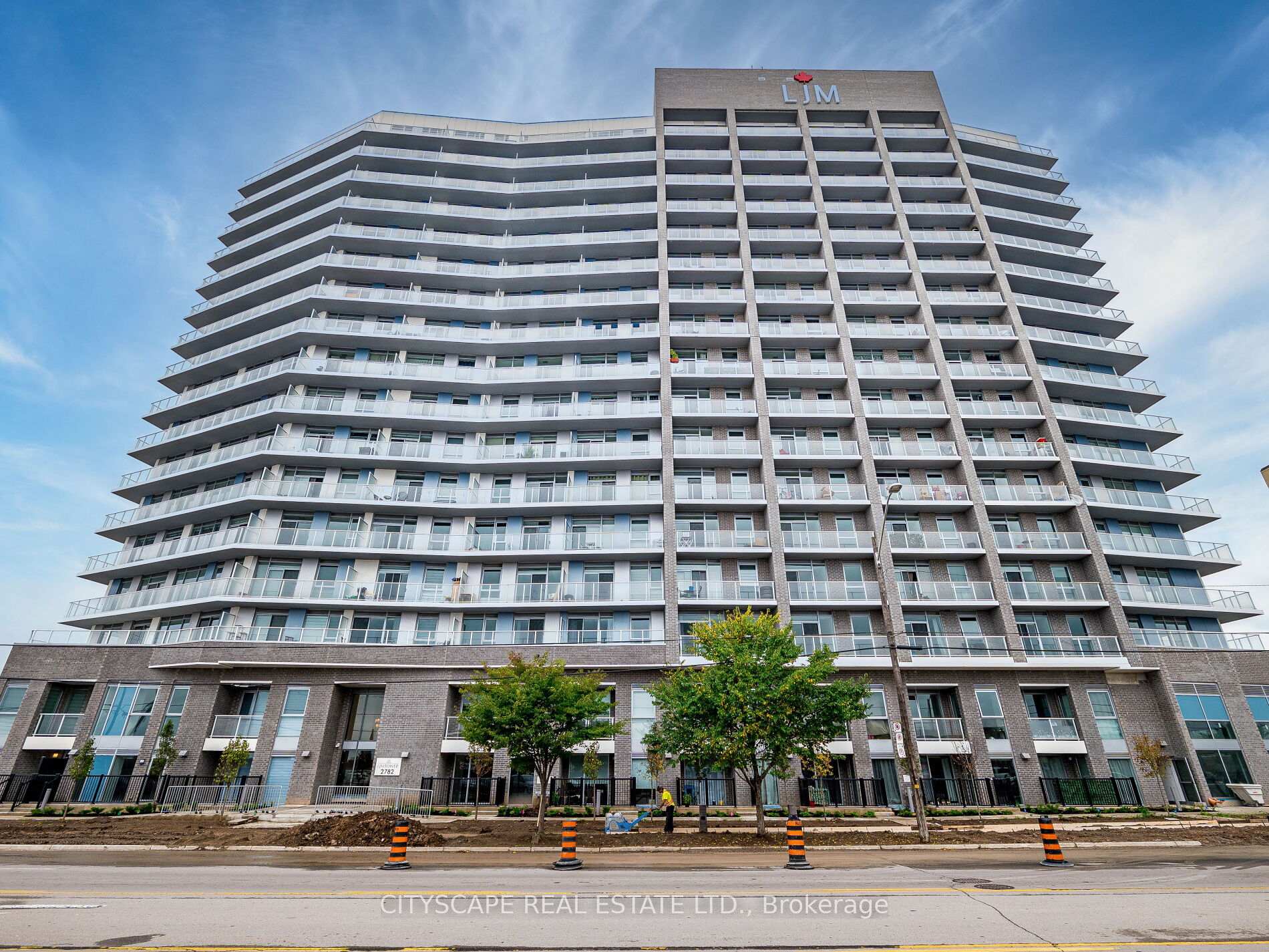 Photo 1 of Unit 1507, 2782 Barton Street E, Hamilton, Riverdale — HOMEH