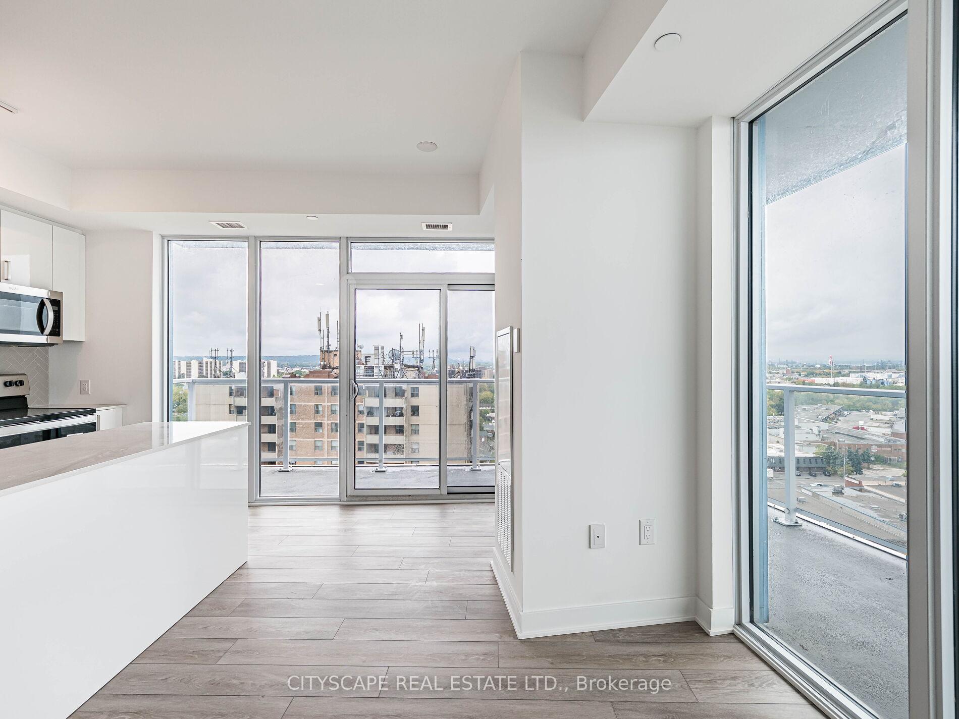 Photo 13 of Unit 1507, 2782 Barton Street E, Hamilton, Riverdale — HOMEH