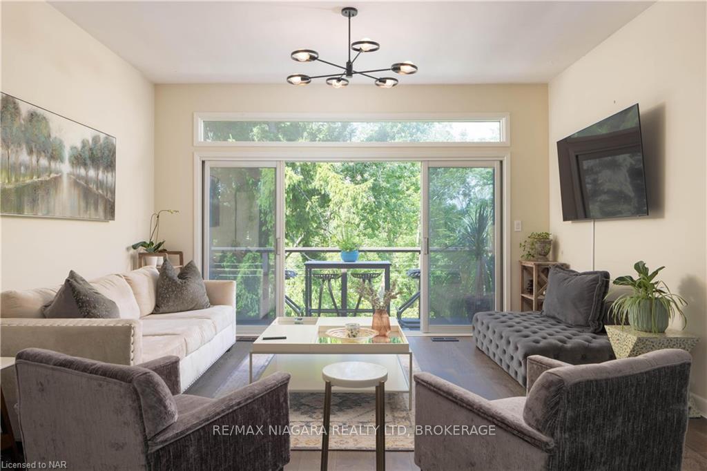 Photo 12 of 1647 Gregory Road, St. Catharines, Rural Fourth — HOMEH