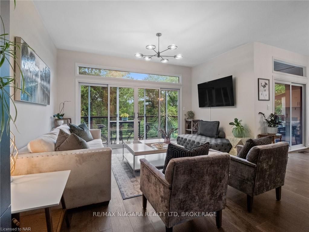 Photo 13 of 1647 Gregory Road, St. Catharines, Rural Fourth — HOMEH