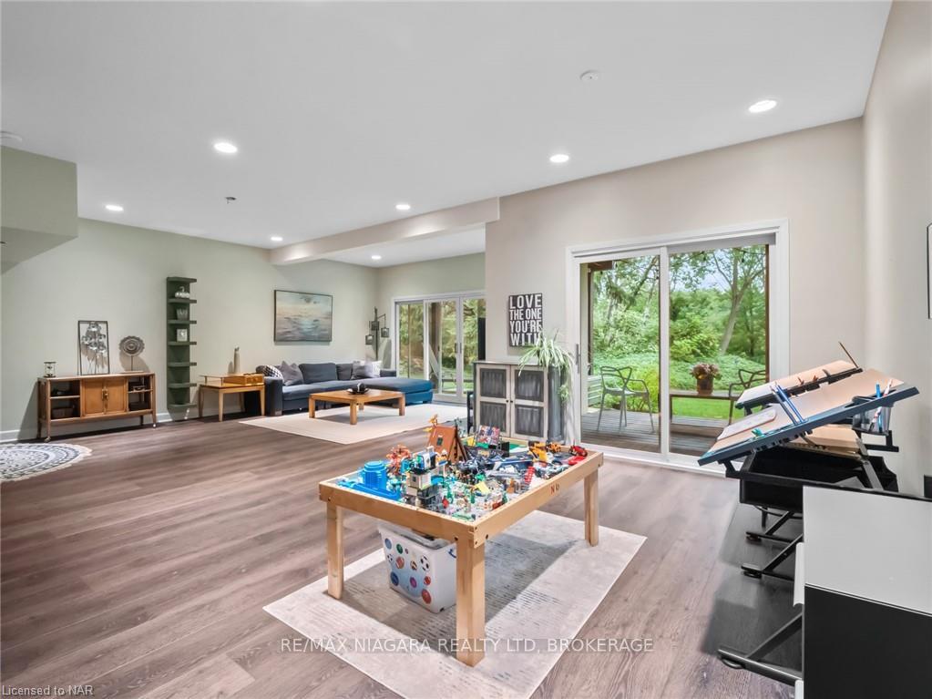 Photo 33 of 1647 Gregory Road, St. Catharines, Rural Fourth — HOMEH