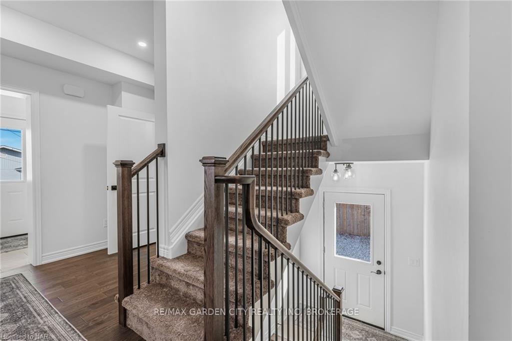 Photo 41 of 25 Haight Street, St. Catharines, Oakdale — HOMEH