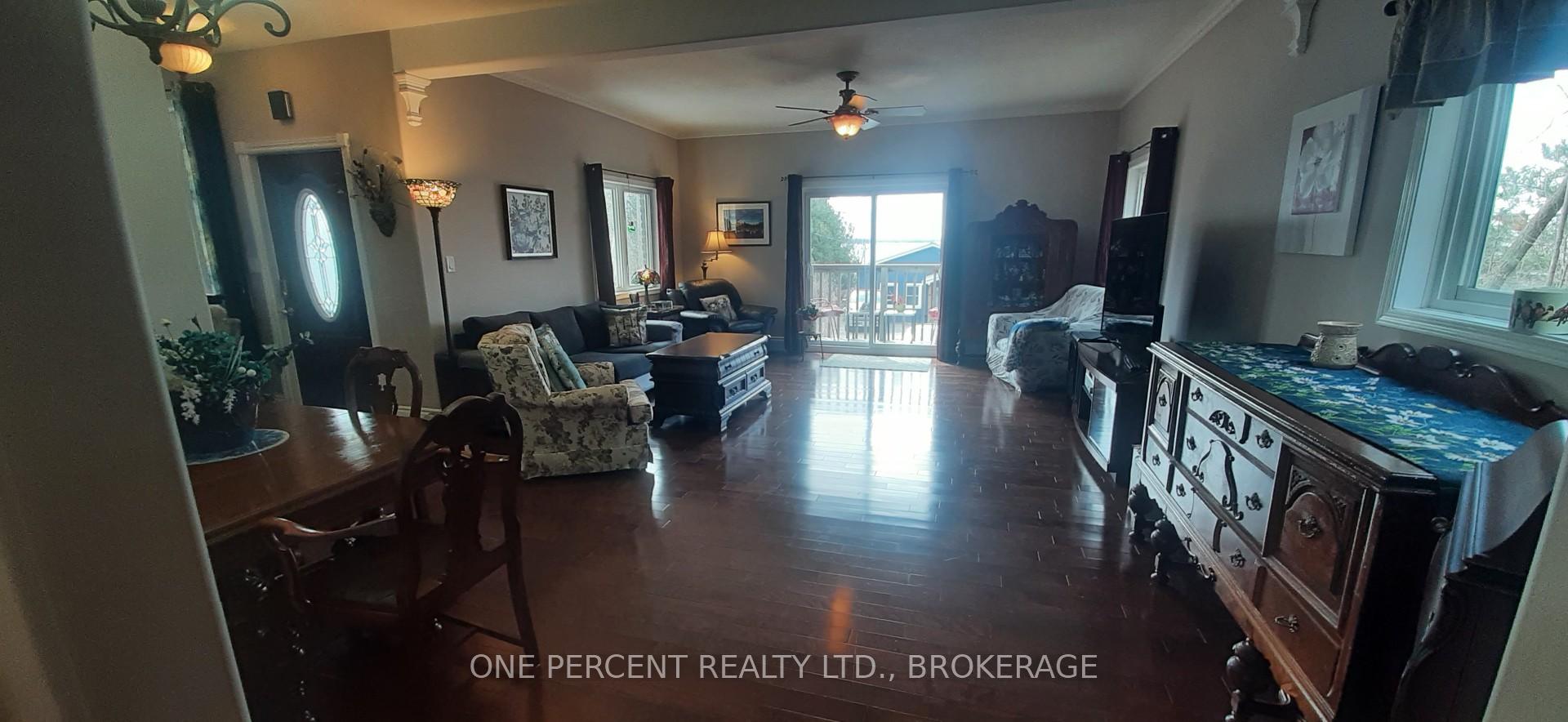 Photo 11 of 39 Dark Island Lane, Gananoque — HOMEH