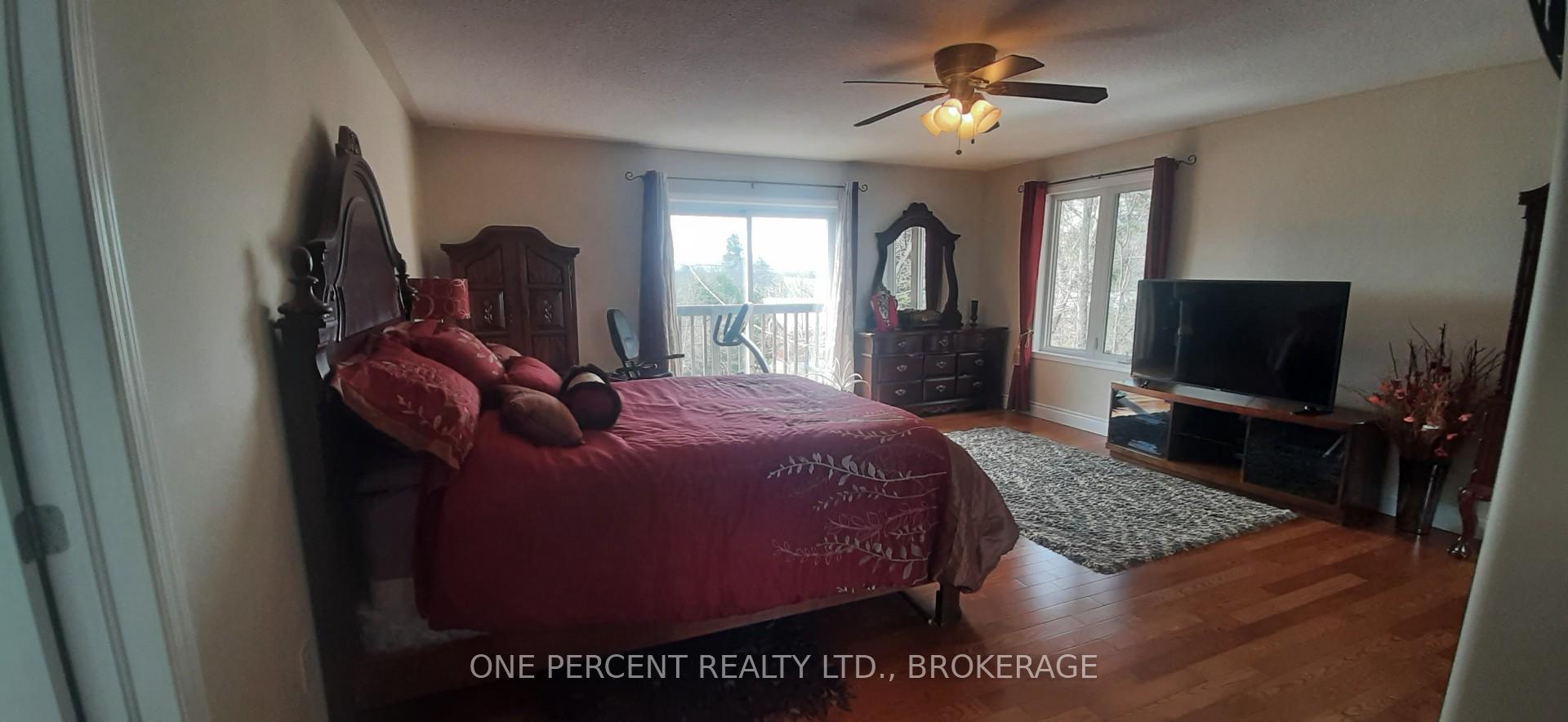 Photo 20 of 39 Dark Island Lane, Gananoque — HOMEH