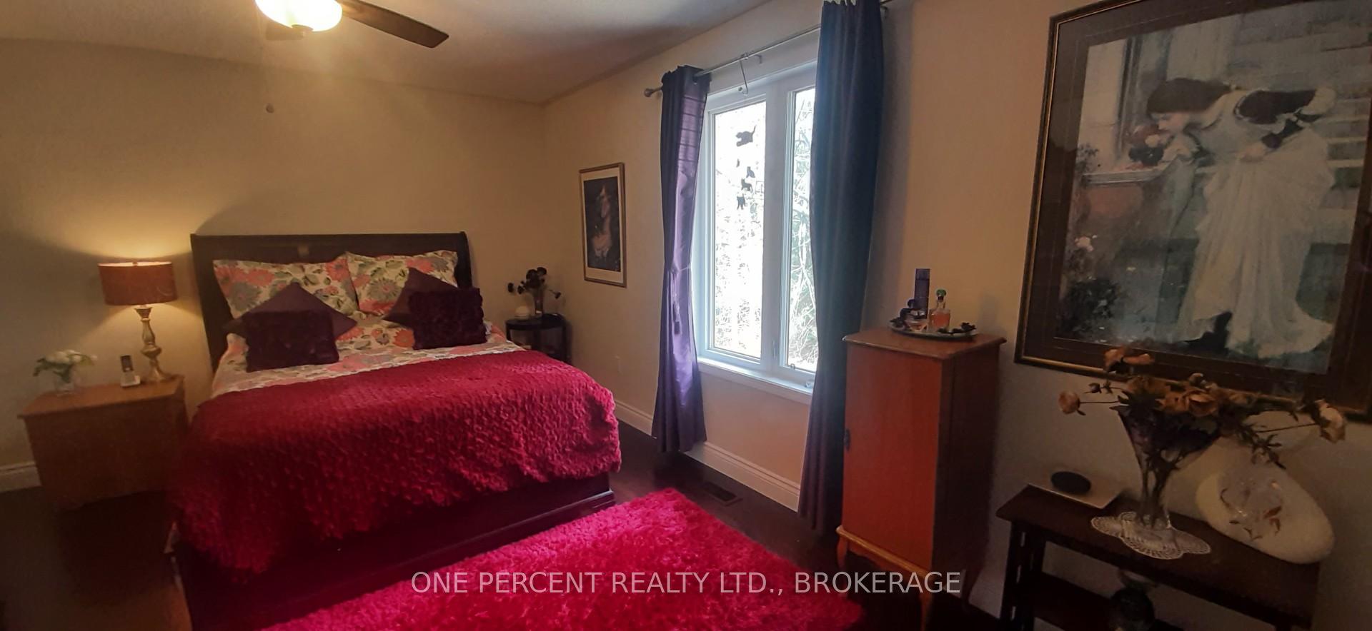Photo 27 of 39 Dark Island Lane, Gananoque — HOMEH
