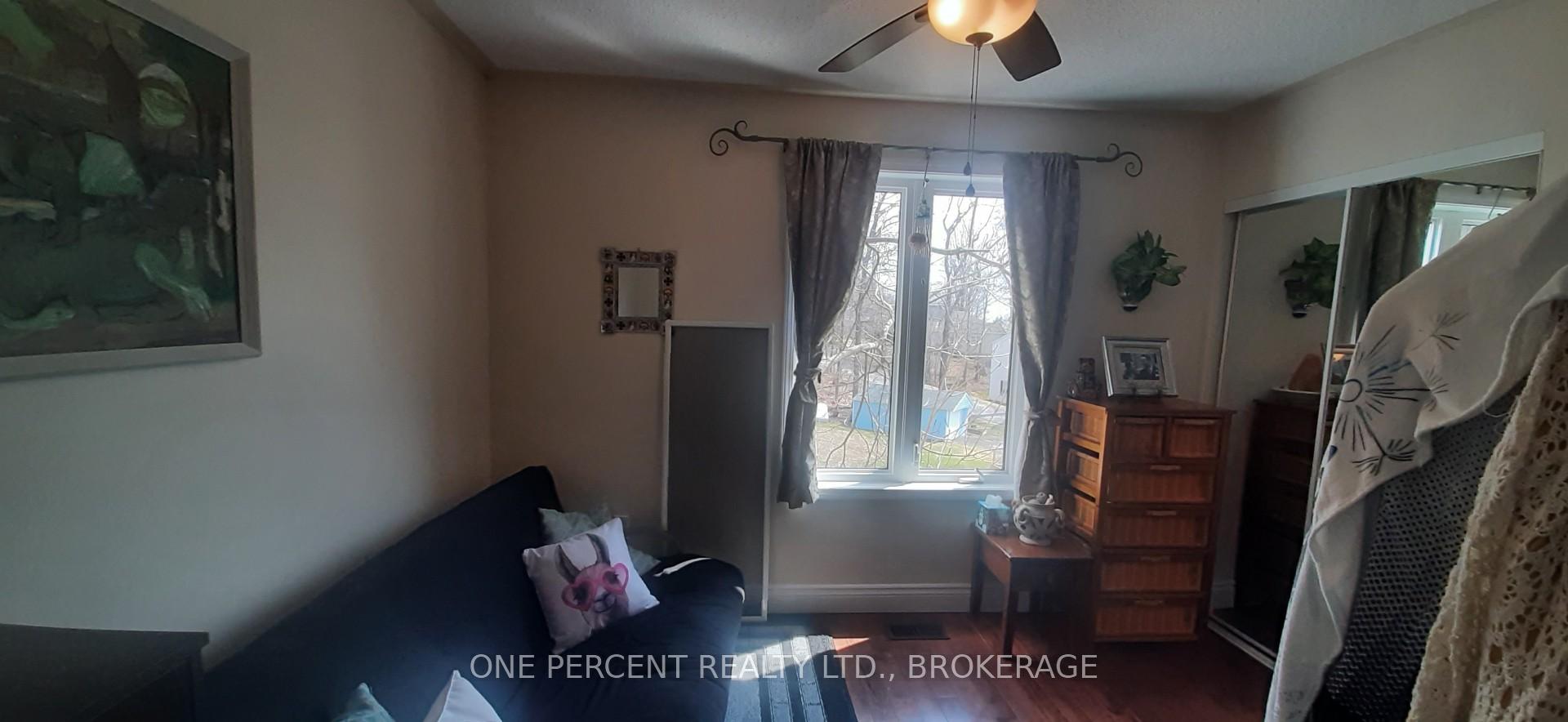 Photo 28 of 39 Dark Island Lane, Gananoque — HOMEH