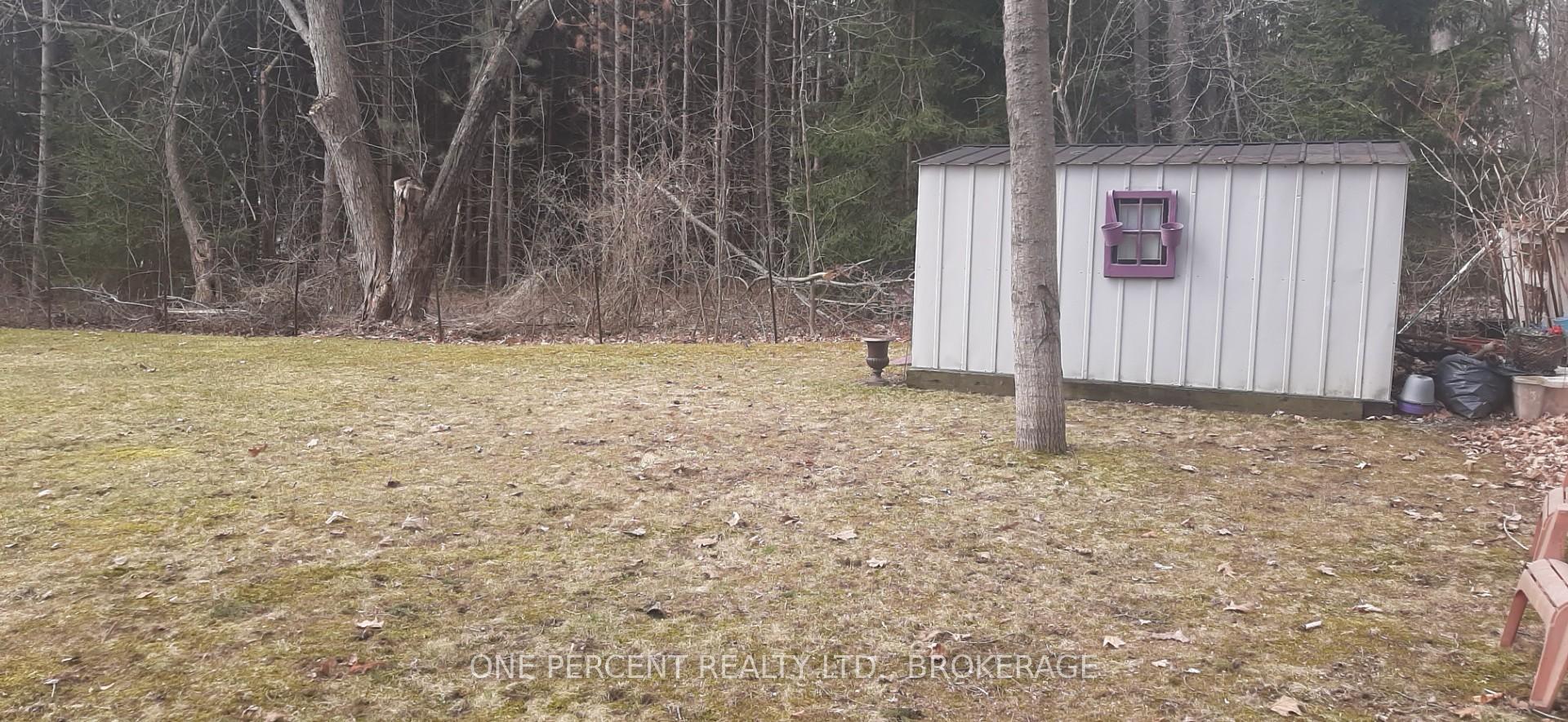 Photo 33 of 39 Dark Island Lane, Gananoque — HOMEH