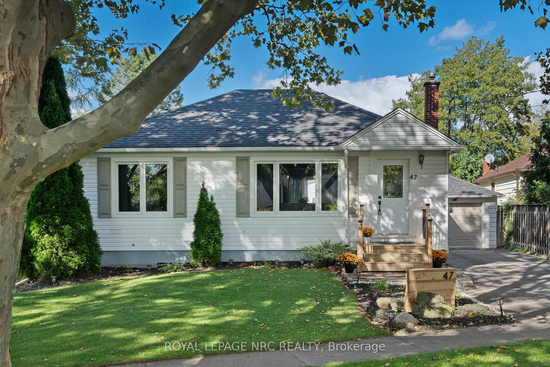 Photo 1 of 47 Beamer Avenue, St. Catharines, Bunting/Linwell — HOMEH