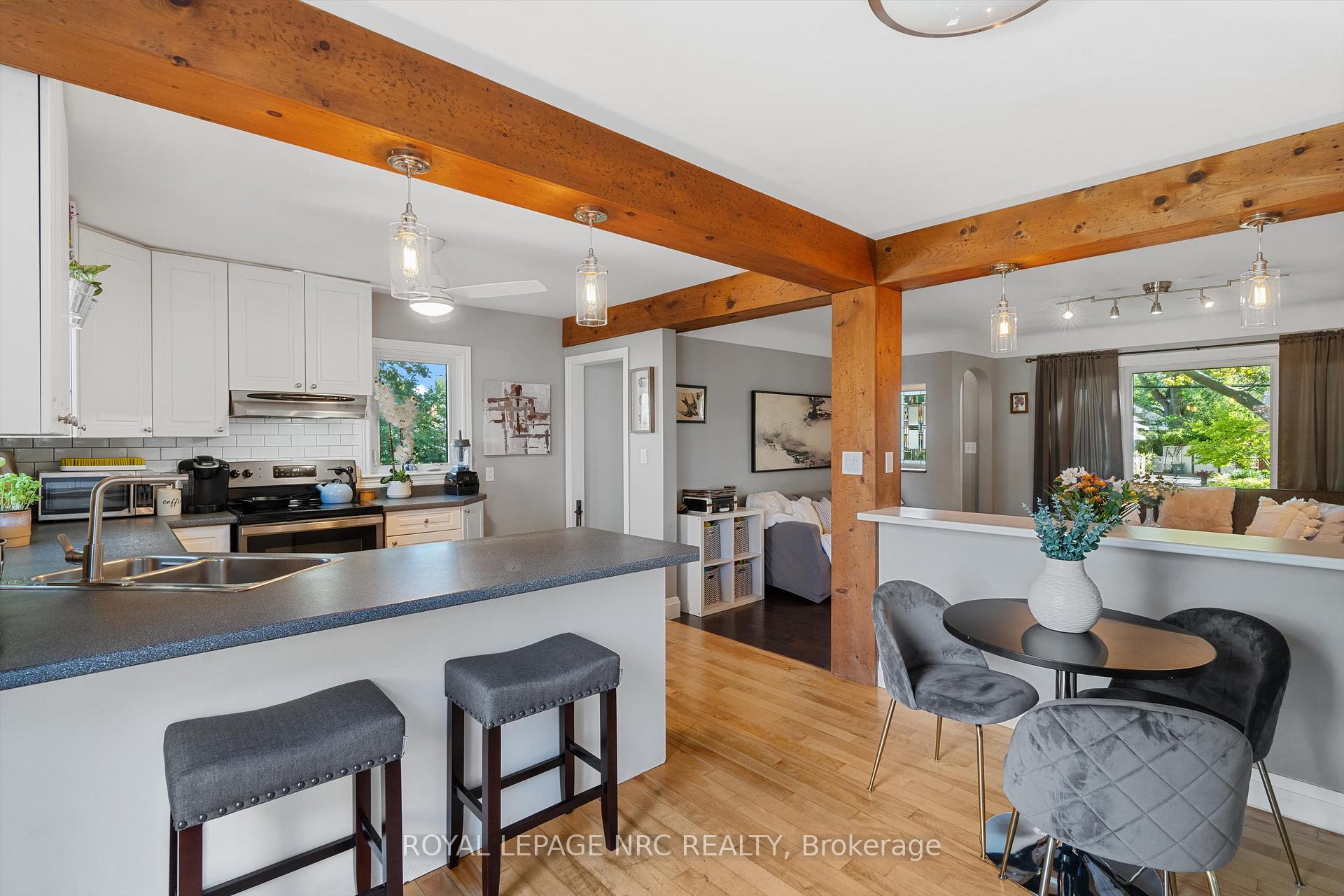 Photo 16 of 47 Beamer Avenue, St. Catharines, Bunting/Linwell — HOMEH