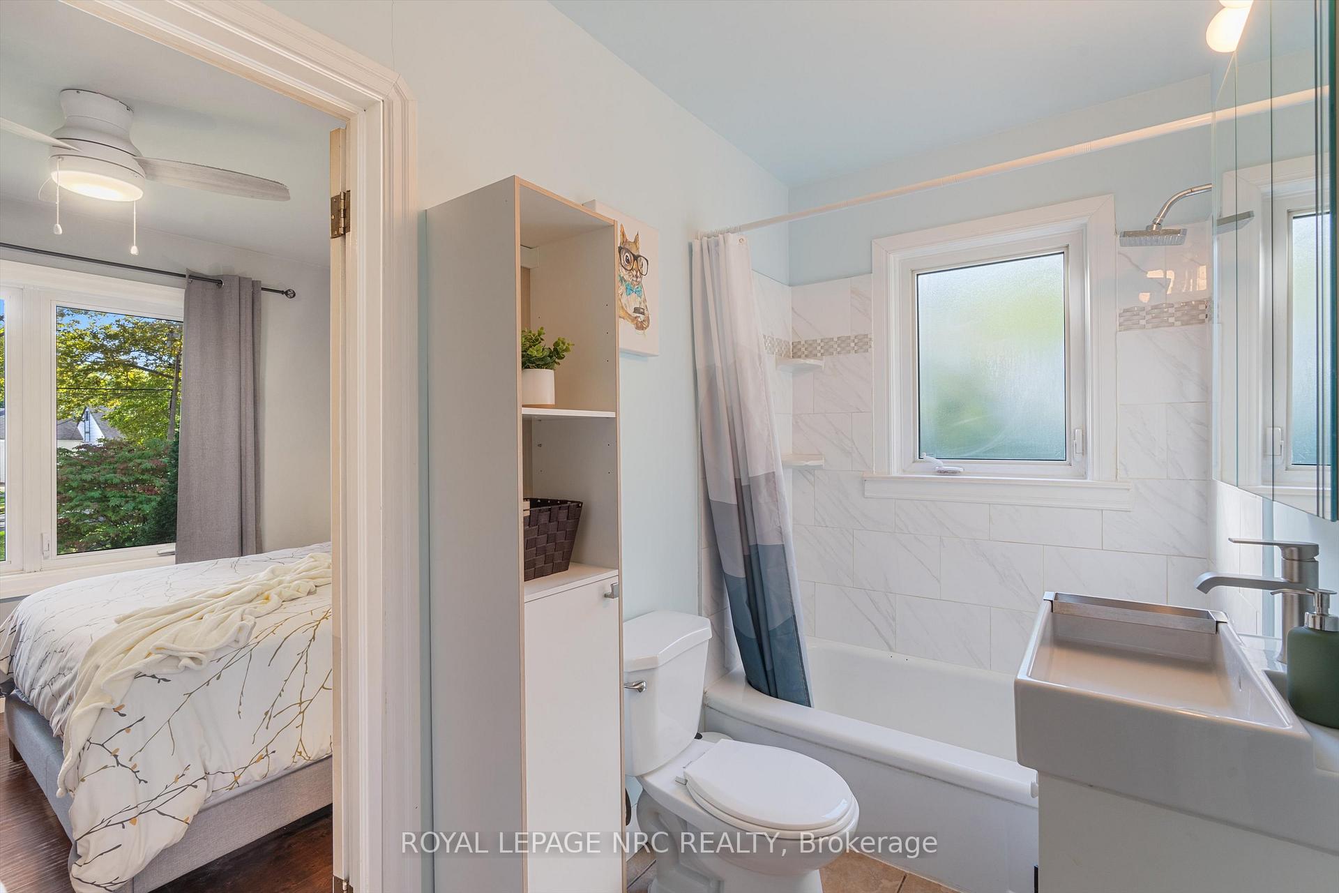 Photo 19 of 47 Beamer Avenue, St. Catharines, Bunting/Linwell — HOMEH