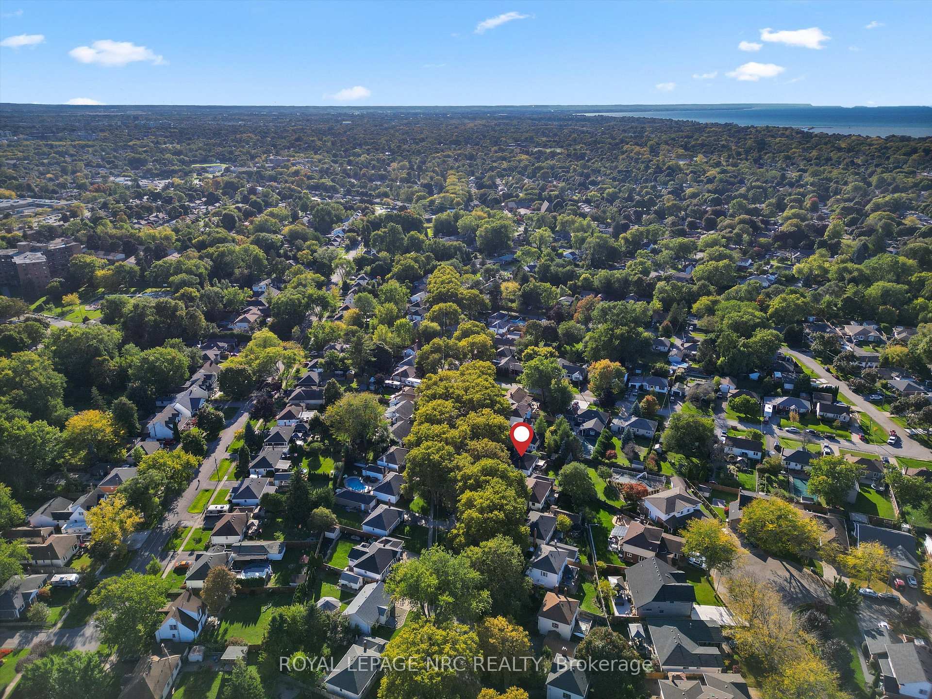 Photo 39 of 47 Beamer Avenue, St. Catharines, Bunting/Linwell — HOMEH