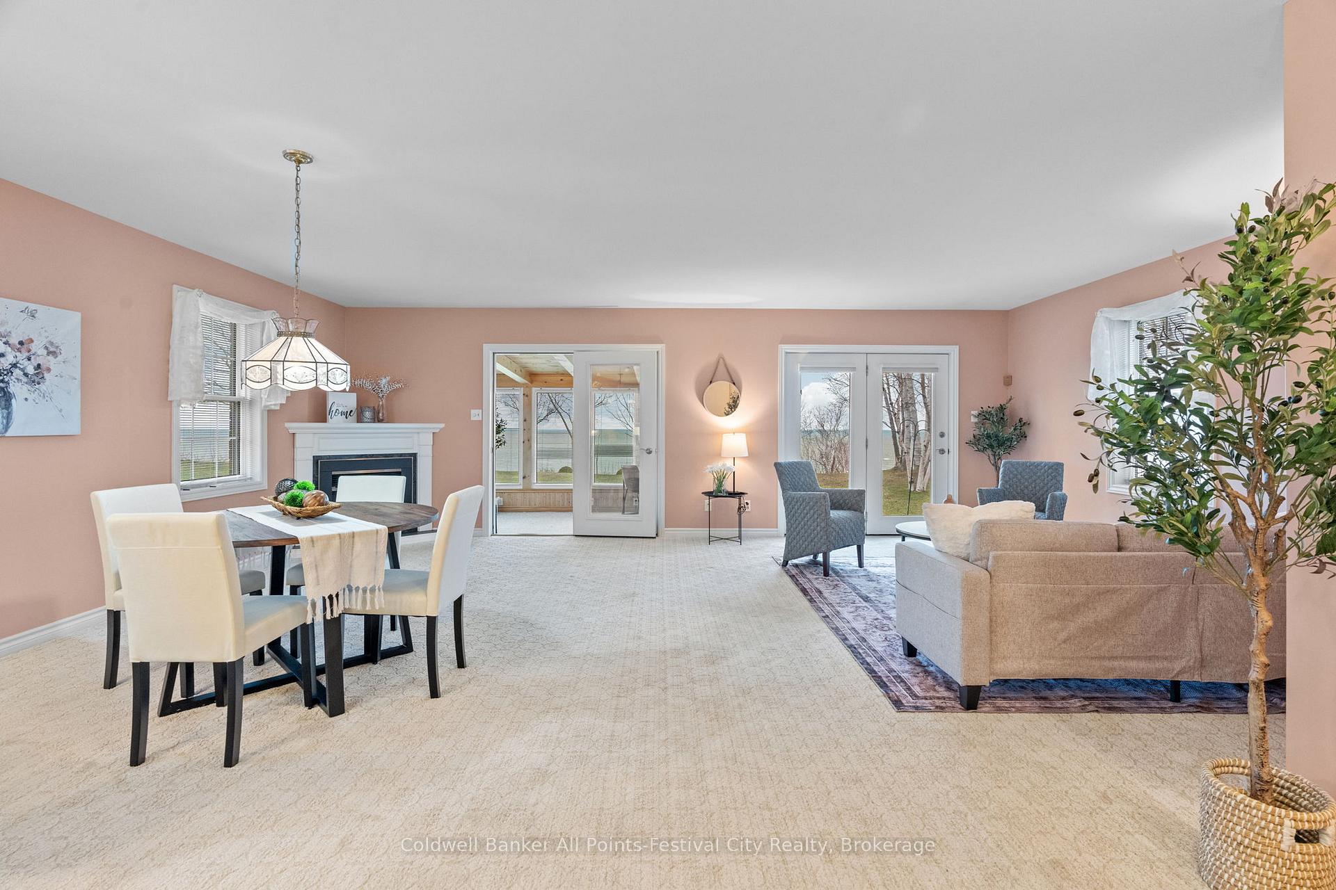 Photo 14 of 273 Bethune Crescent, Goderich, Goderich (Town) — HOMEH