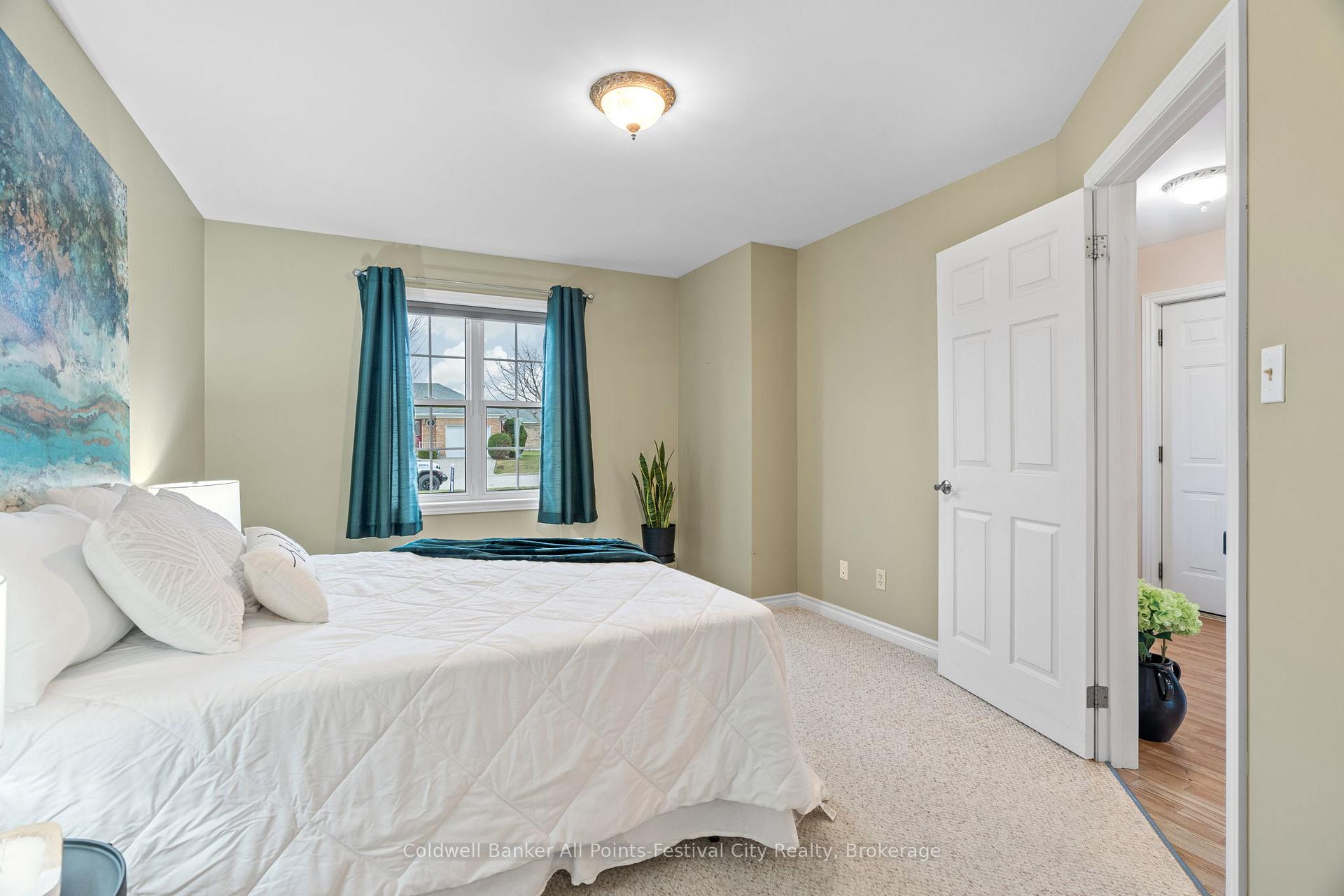 Photo 24 of 273 Bethune Crescent, Goderich, Goderich (Town) — HOMEH
