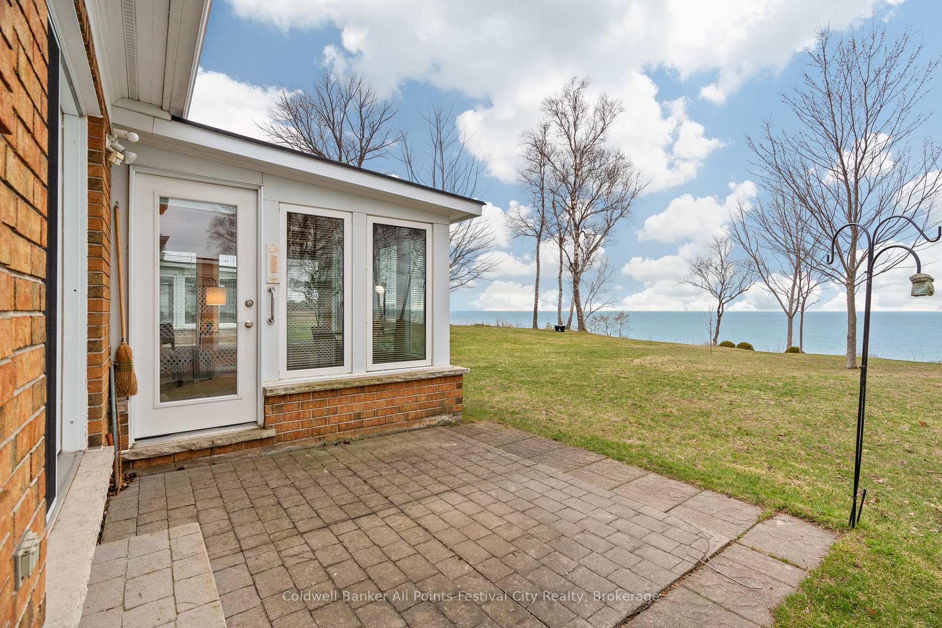 Photo 35 of 273 Bethune Crescent, Goderich, Goderich (Town) — HOMEH
