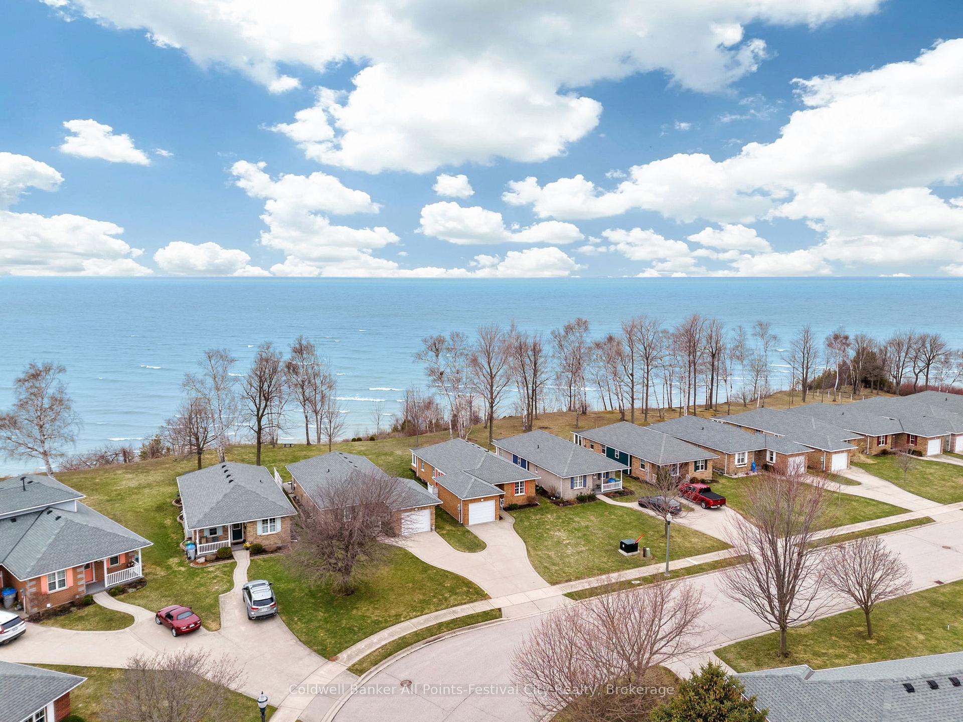 Photo 38 of 273 Bethune Crescent, Goderich, Goderich (Town) — HOMEH