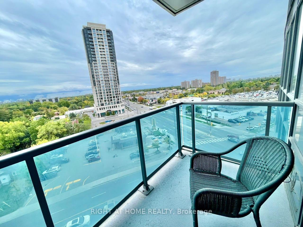 Photo 24 of Unit 726, 7161 Yonge Street, Markham, Grandview — HOMEH
