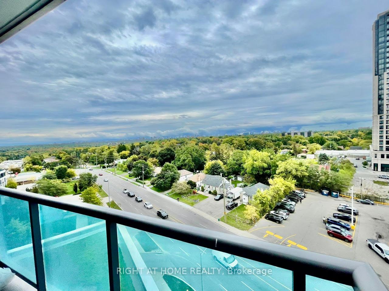 Photo 26 of Unit 726, 7161 Yonge Street, Markham, Grandview — HOMEH