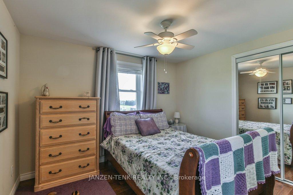 Photo 41 of 7654 Hacienda Road, Malahide, Rural Malahide — HOMEH