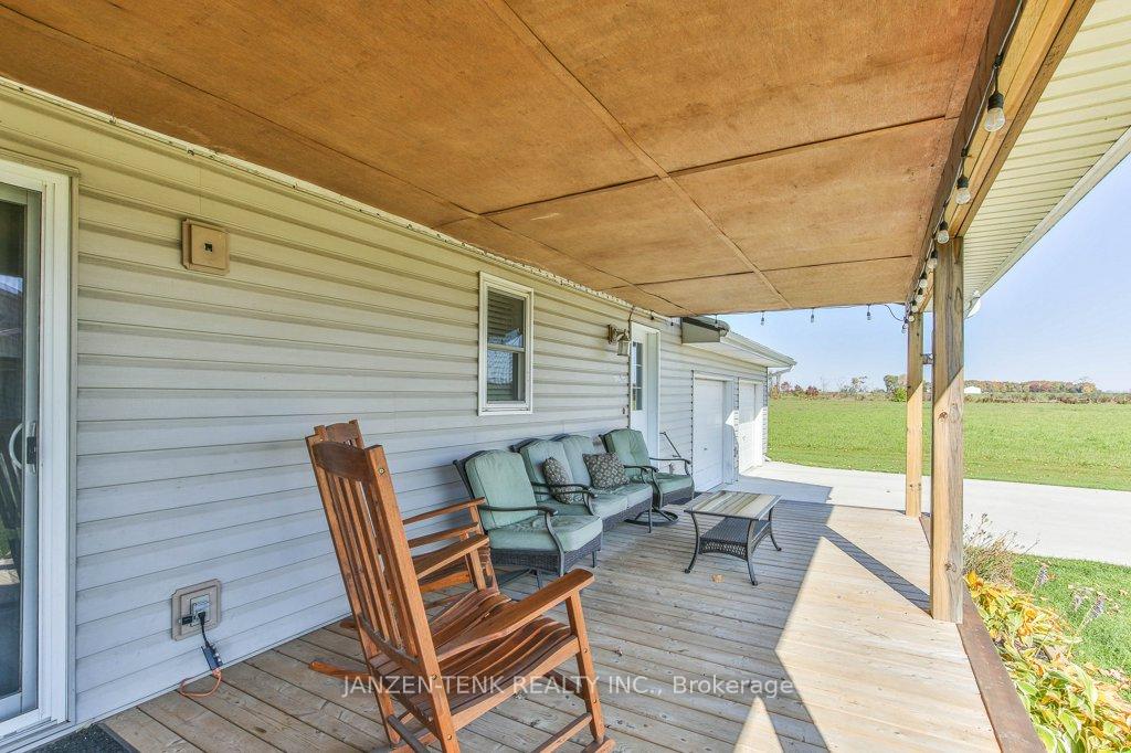 Photo 44 of 7654 Hacienda Road, Malahide, Rural Malahide — HOMEH