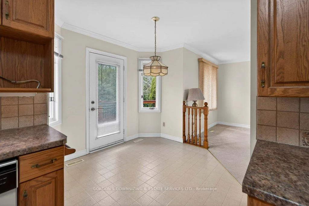 Photo 16 of 6 Wilmot Court, Belleville, Belleville Ward — HOMEH