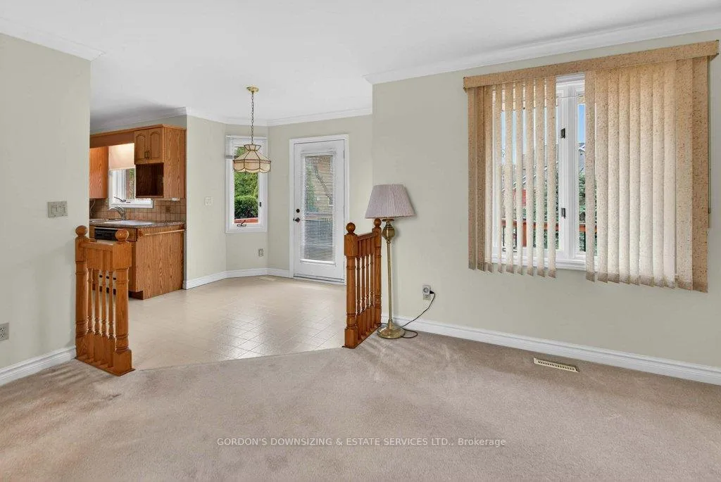 Photo 20 of 6 Wilmot Court, Belleville, Belleville Ward — HOMEH