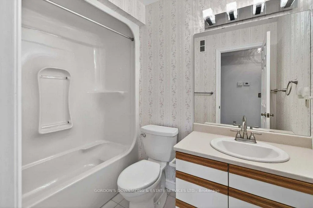 Photo 26 of 6 Wilmot Court, Belleville, Belleville Ward — HOMEH