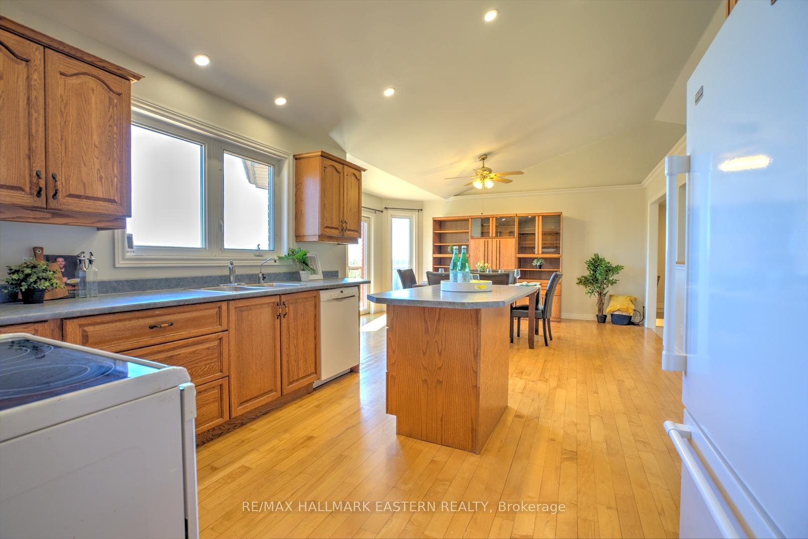 Photo 15 of 1327 County Road 4, Douro-Dummer — HOMEH