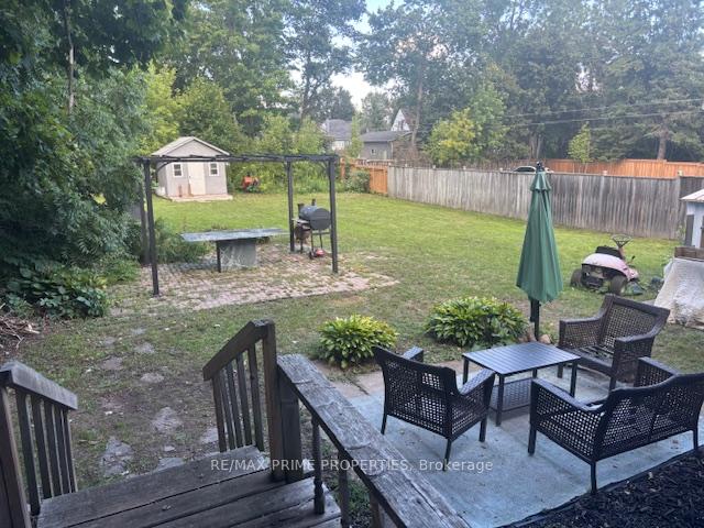 Photo 18 of Unit Upper, 199 Owen Street, Barrie, Wellington — HOMEH