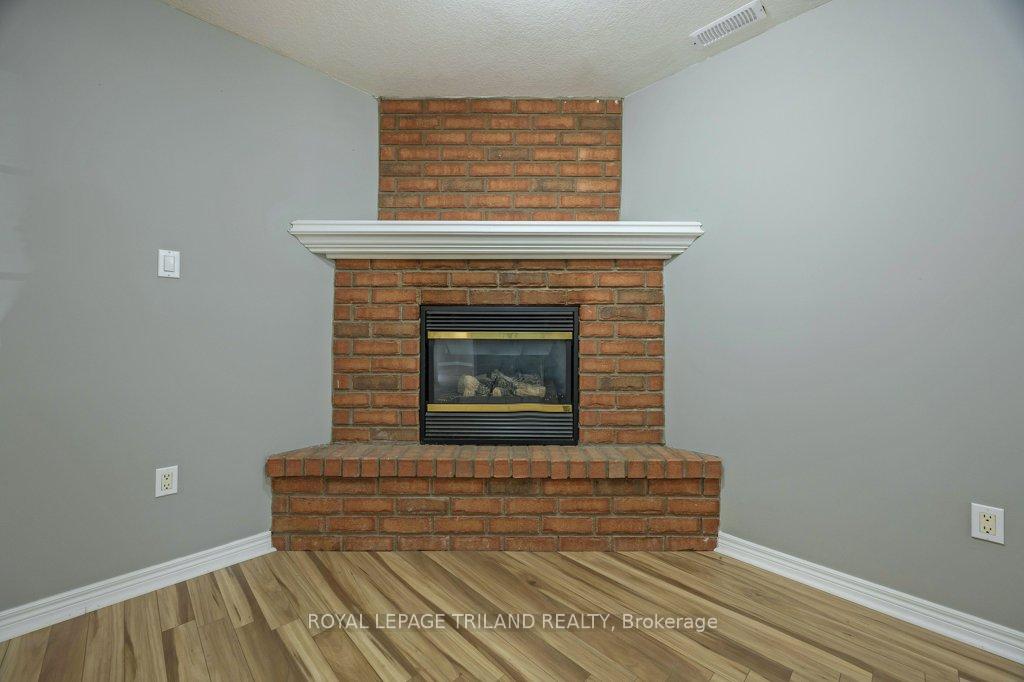 Photo 19 of 170 Woodworth Avenue, St. Thomas — HOMEH