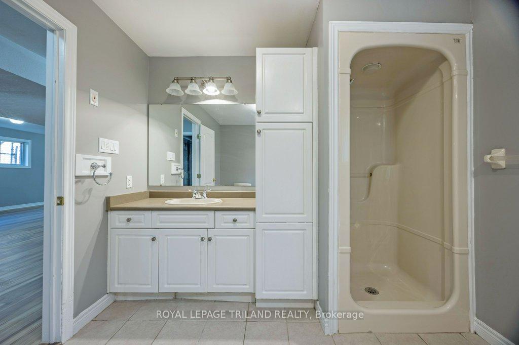 Photo 27 of 170 Woodworth Avenue, St. Thomas — HOMEH