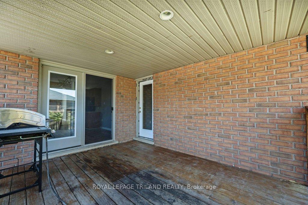 Photo 33 of 170 Woodworth Avenue, St. Thomas — HOMEH