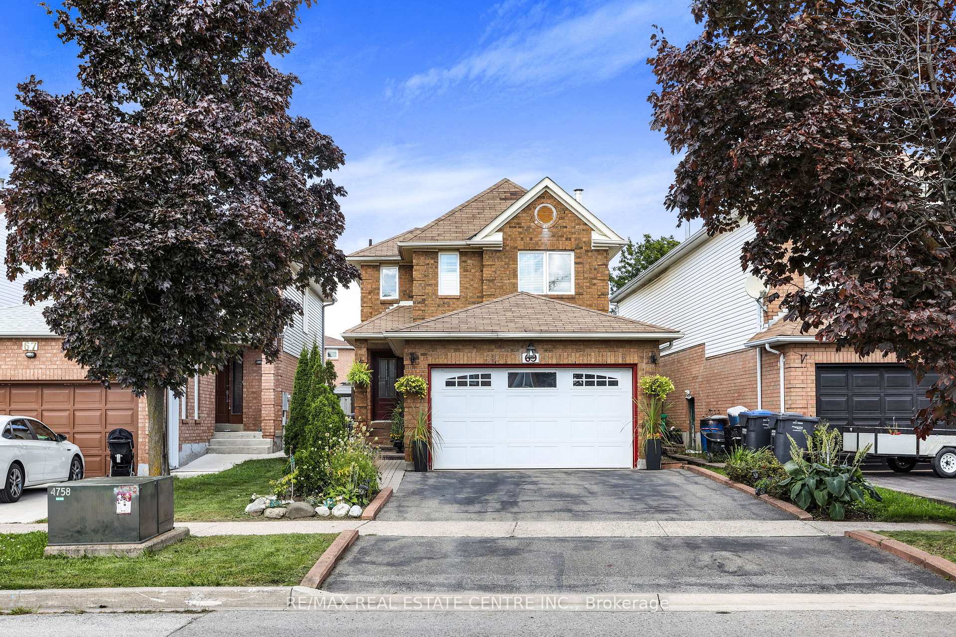 Front of 69 Wooliston Crescent