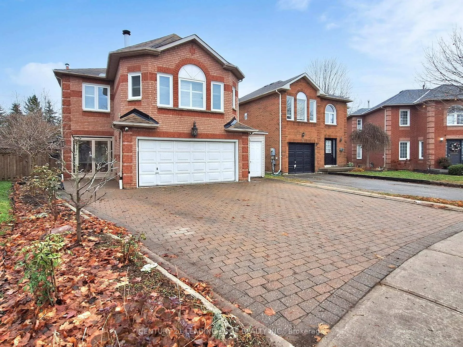 Front of 77 Sunbird Boulevard