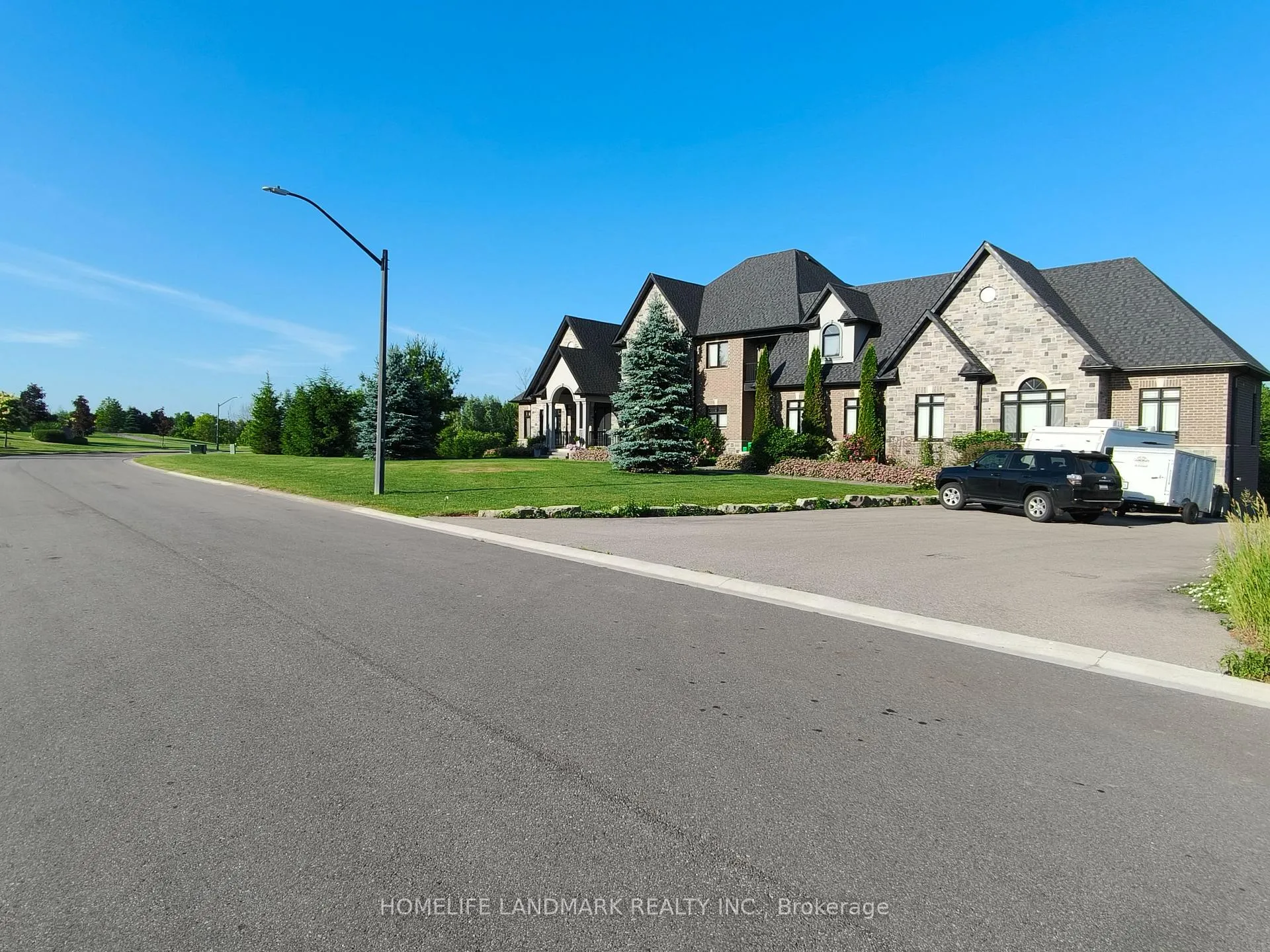 Photo 1 of 26 Diamondwood Drive, Caledon, Palgrave — HOMEH