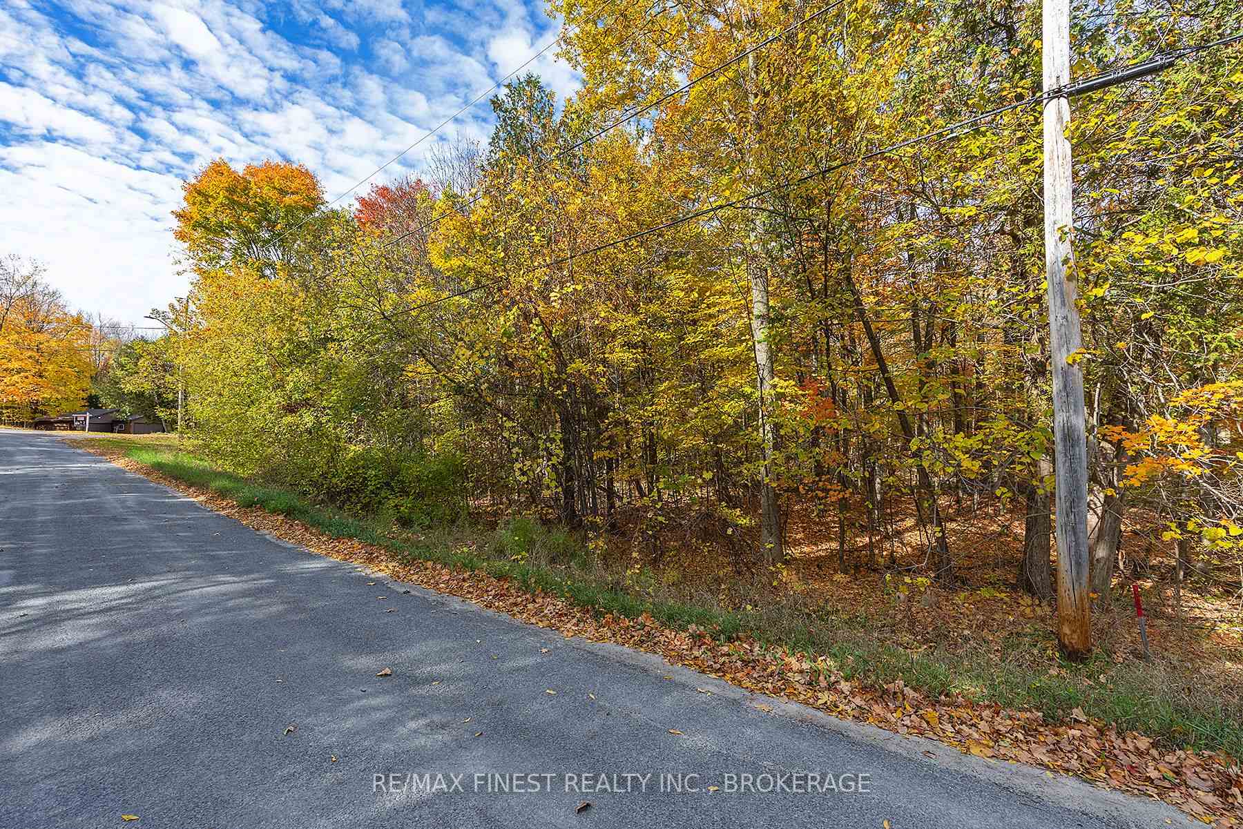 Photo 5 of 00 Cedarwoods Drive, Frontenac, Frontenac South — HOMEH