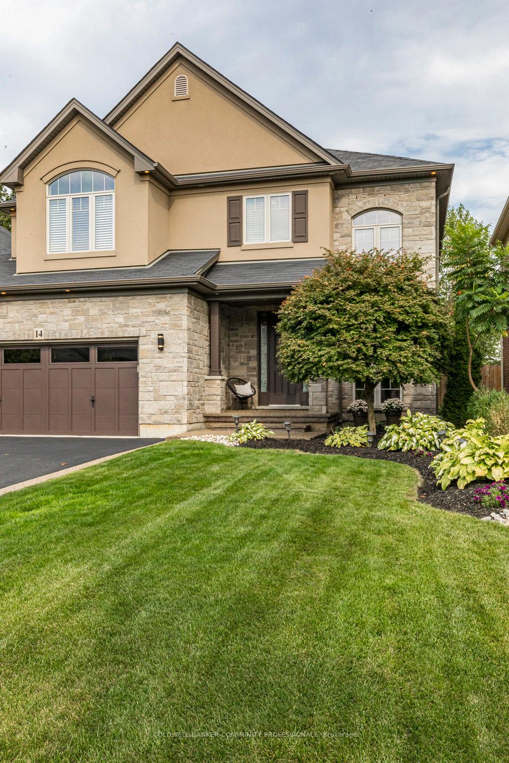 Photo 2 of 14 Stiles Street, Hamilton, Meadowlands — HOMEH