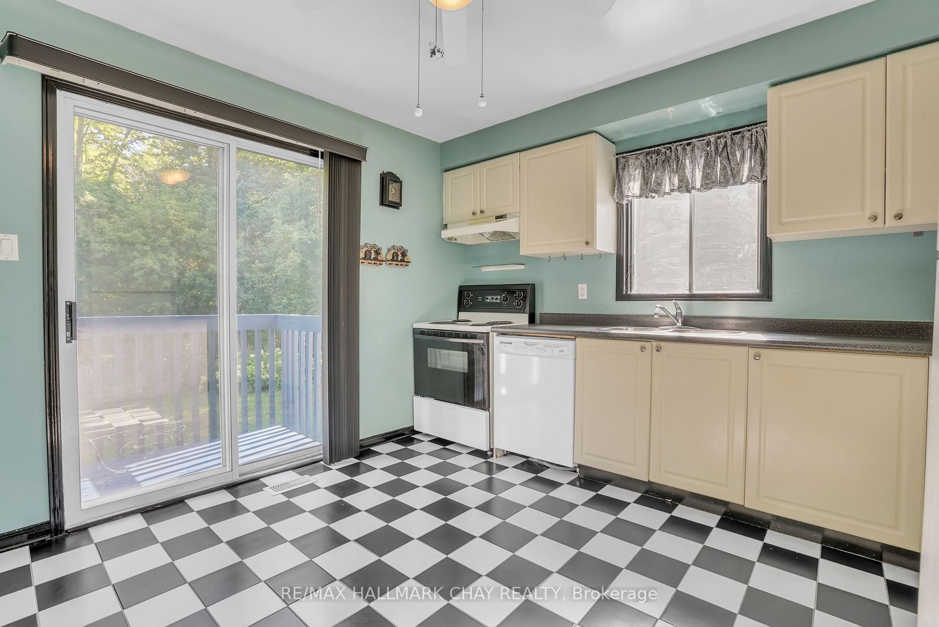 Photo 12 of 24 Michael Street, Essa, Angus — HOMEH