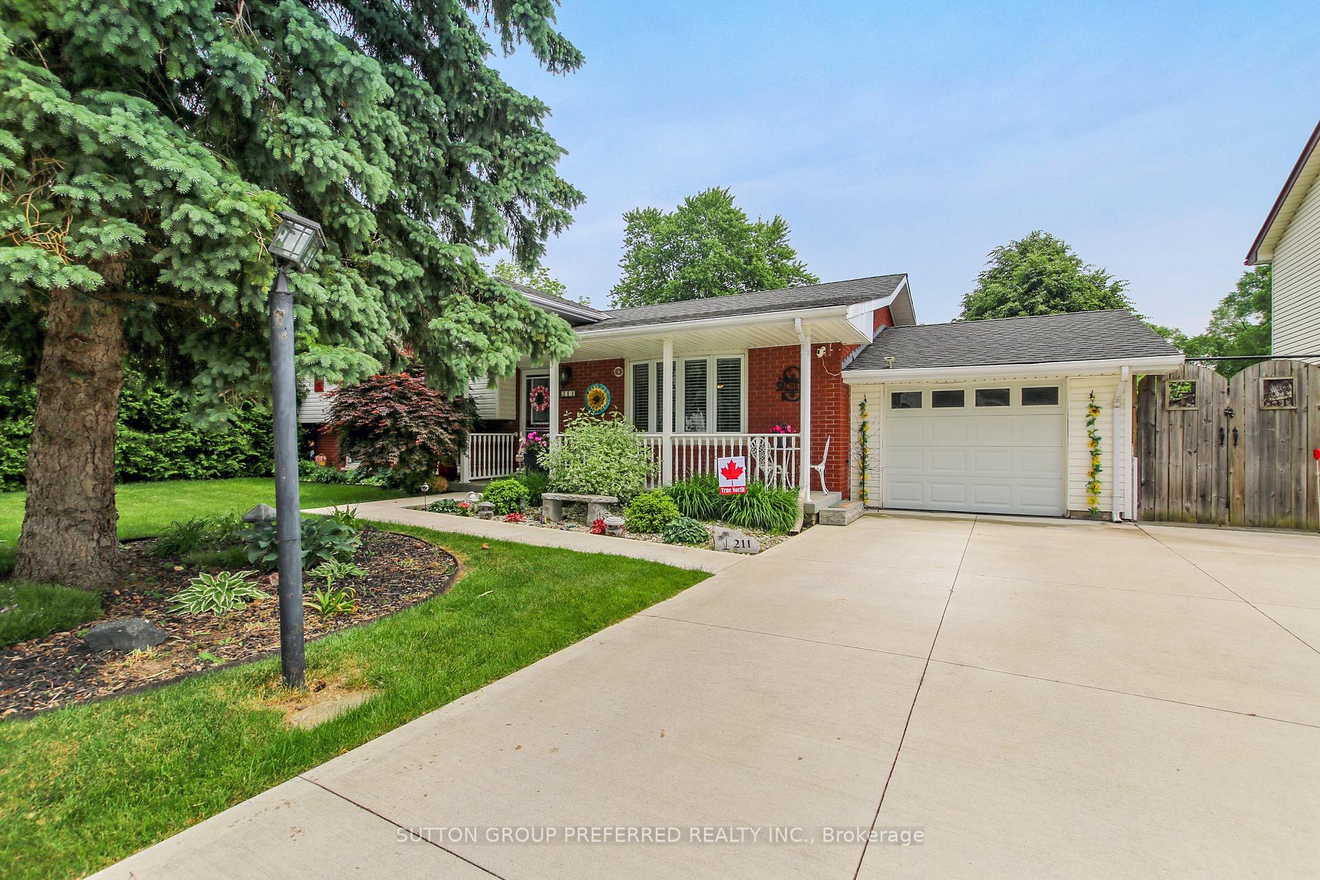 Photo 1 of 211 Union Street, Central Elgin, Belmont — HOMEH