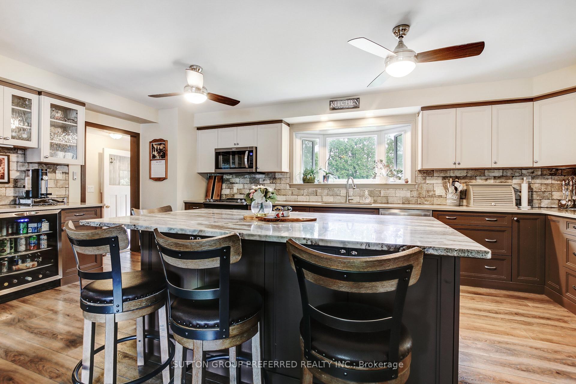 Photo 5 of 211 Union Street, Central Elgin, Belmont — HOMEH