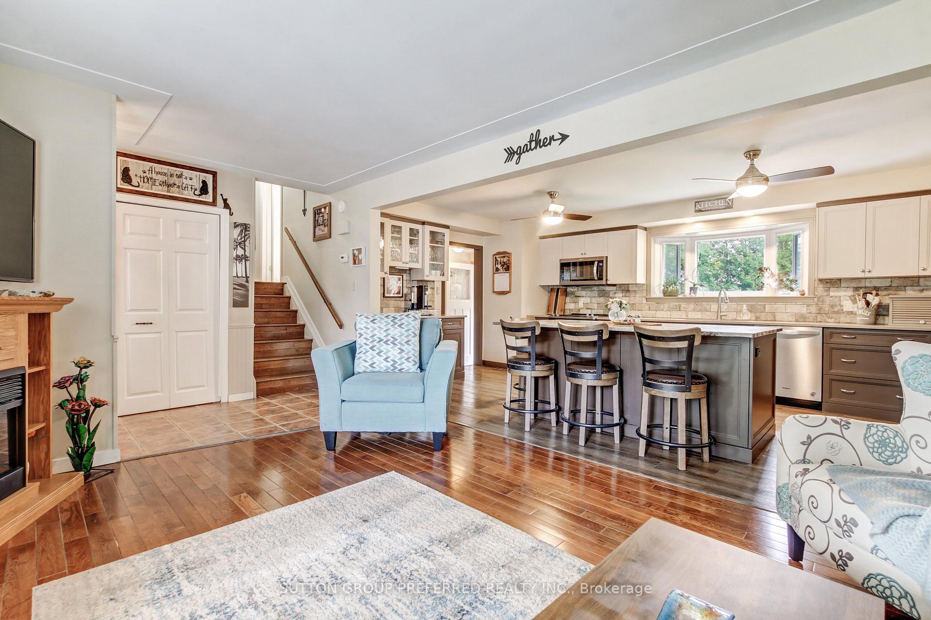 Photo 7 of 211 Union Street, Central Elgin, Belmont — HOMEH