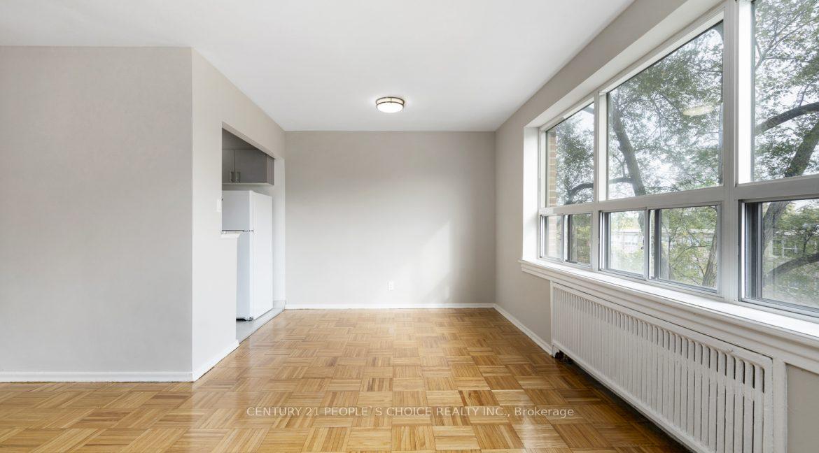 Photo 6 of Unit 1, 183 Berry Road, Etobicoke, Stonegate-Queensway — HOMEH