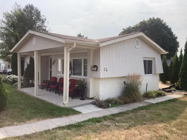 Photo 2 of 23 Mimosa Crescent, Innisfil, Rural Innisfil — HOMEH