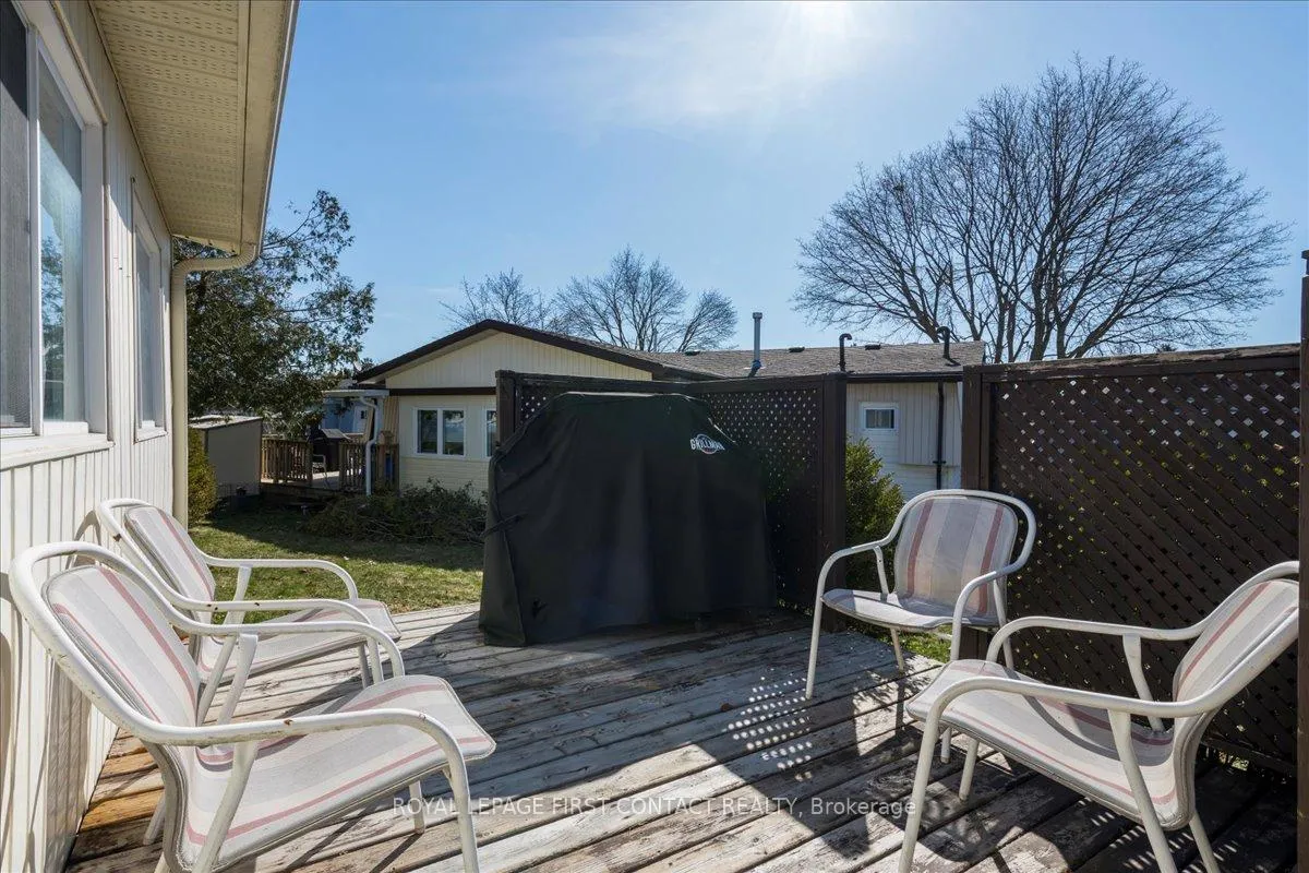 Photo 24 of 23 Mimosa Crescent, Innisfil, Rural Innisfil — HOMEH