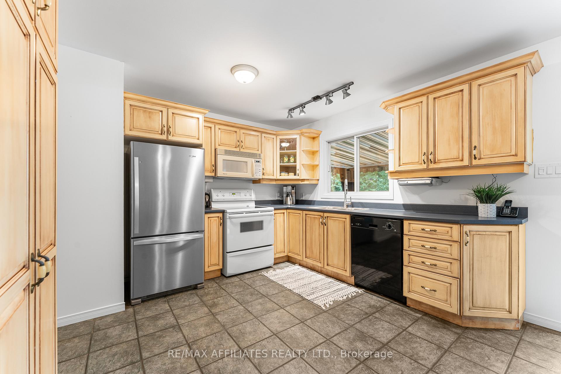 Photo 14 of 3662 Forestview Lane, Ottawa, Dunrobin Shores — HOMEH