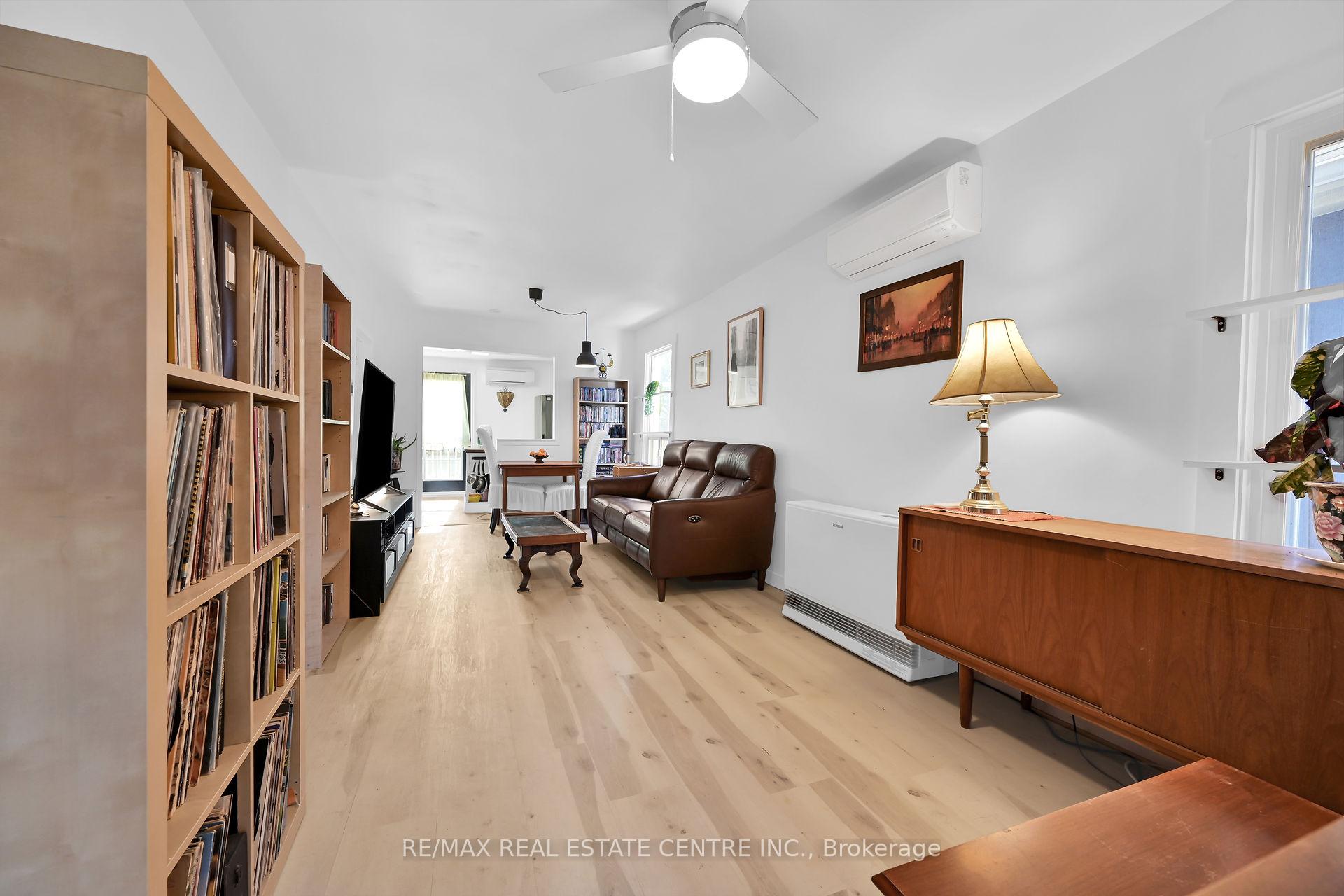 Photo 29 of 64 Argyle Avenue, Hamilton, Crown Point — HOMEH